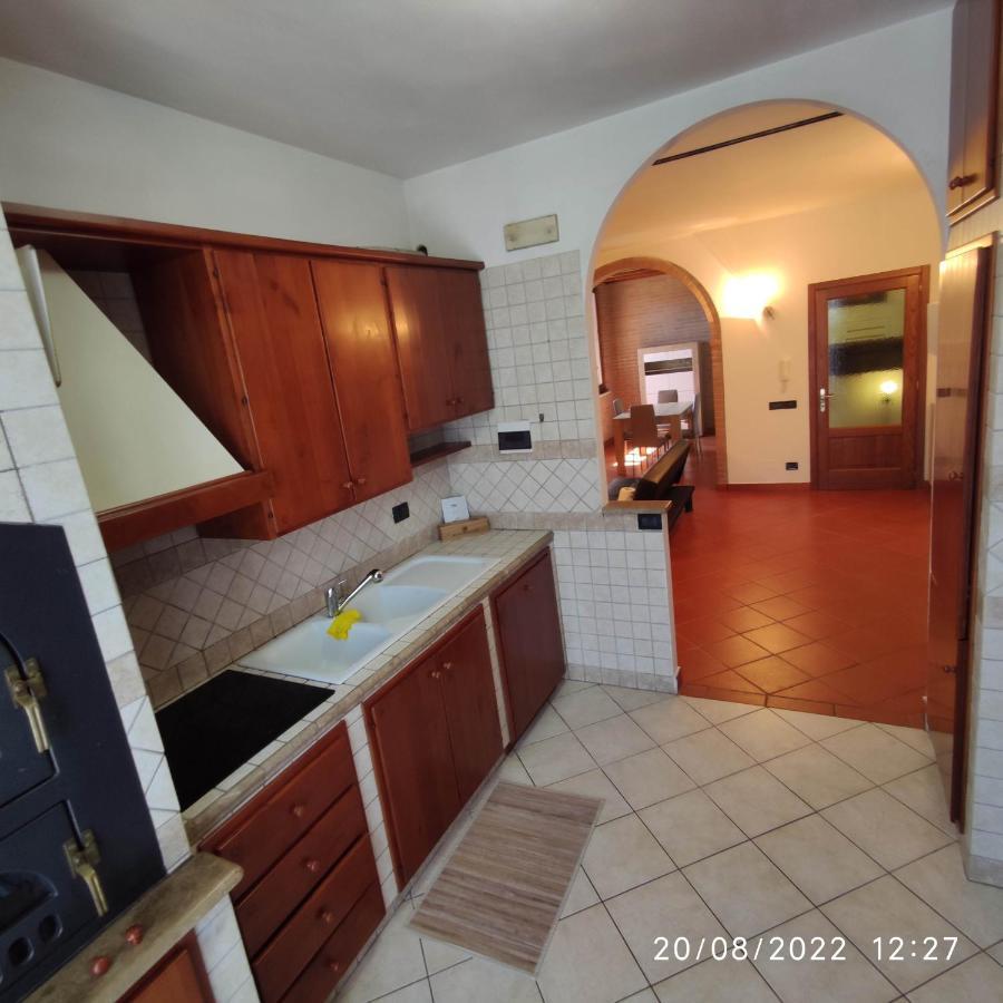 M & M Pinzi Suite Apartment Montepulciano Stazione Exterior photo